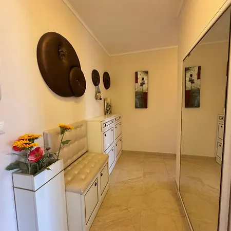 Апартамент эстебан с 2 спальнями *