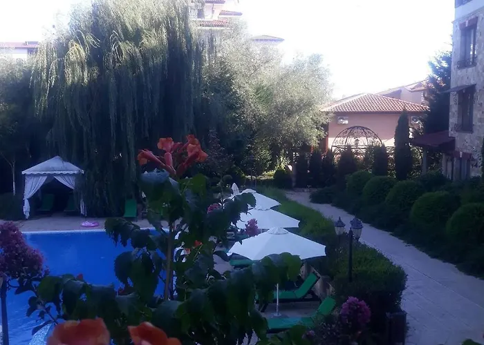 эстебан с 2 спальнями * Νεσέμπαρ